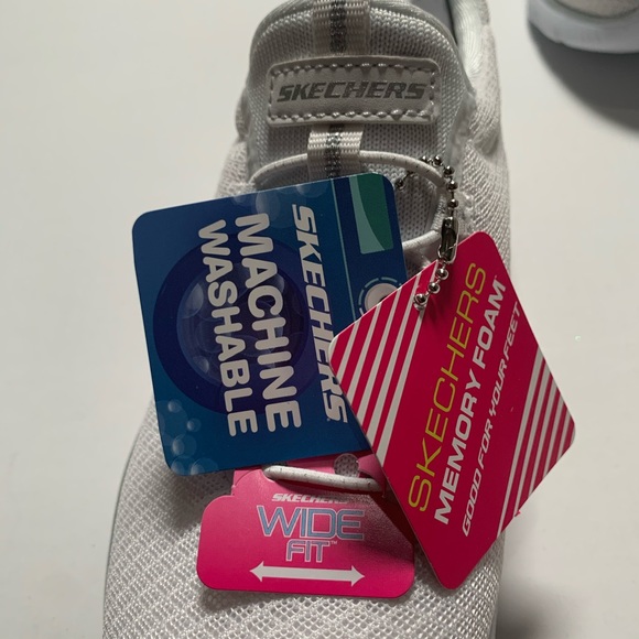 New Skechers Sport with MemoryFoam White - Picture 7 of 8